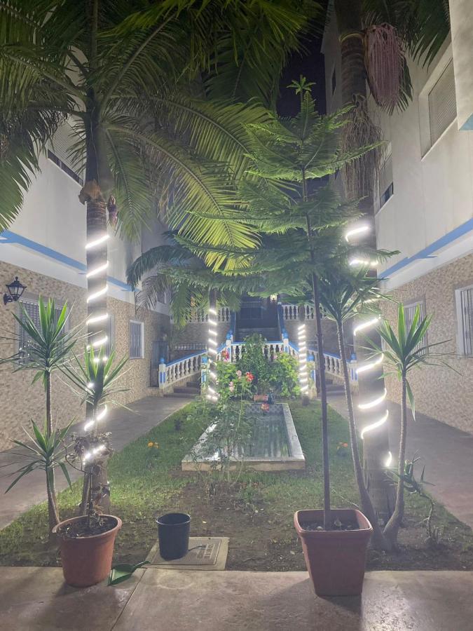 Appartement Martil 3 Chambres Proche De Centre Ville 5Mn A Pied Et La Plage 10Mn A Pied Et 10Mn De Aeroport Tetouan En Voiture Exteriér fotografie