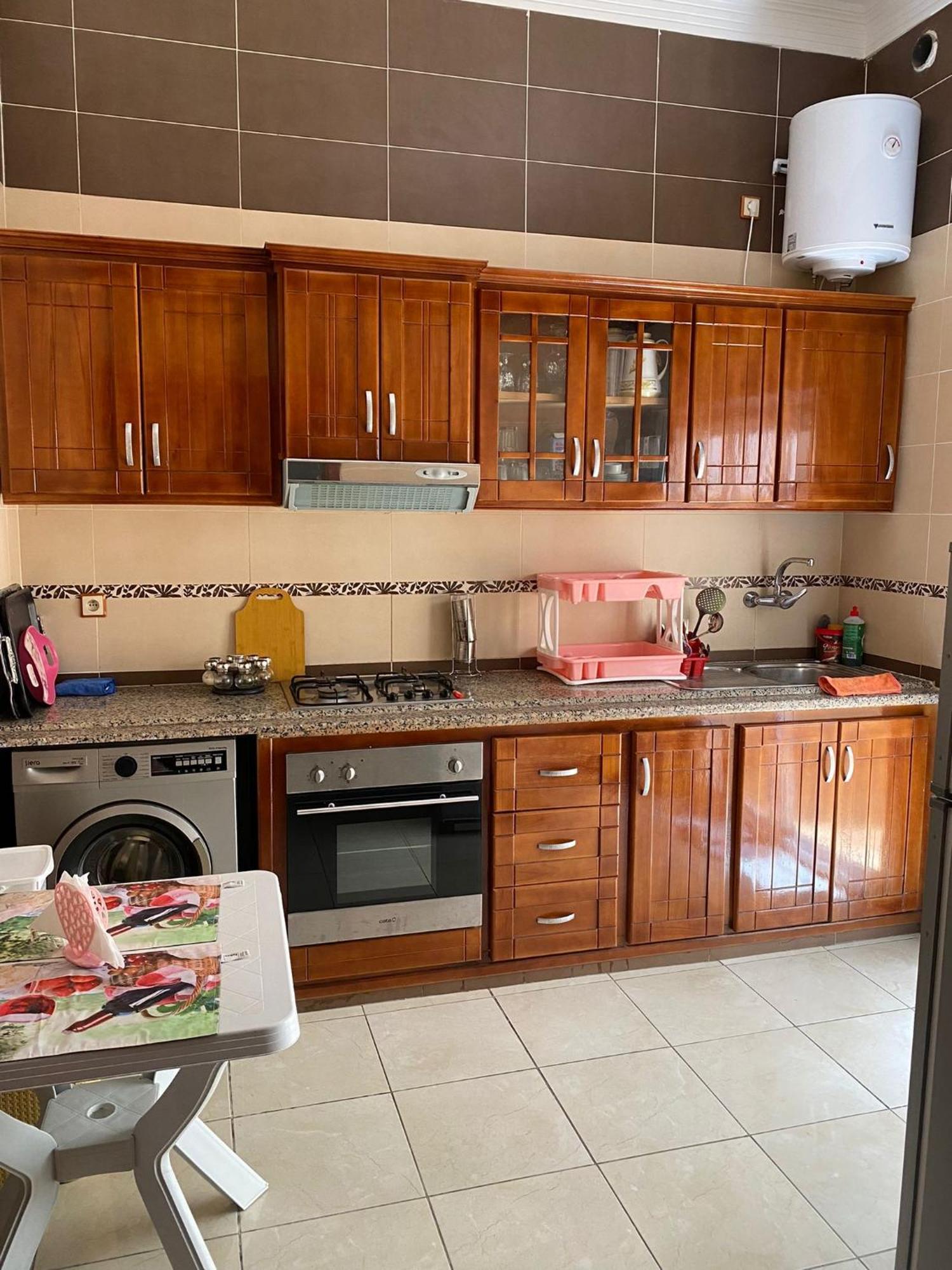 Appartement Martil 3 Chambres Proche De Centre Ville 5Mn A Pied Et La Plage 10Mn A Pied Et 10Mn De Aeroport Tetouan En Voiture Exteriér fotografie